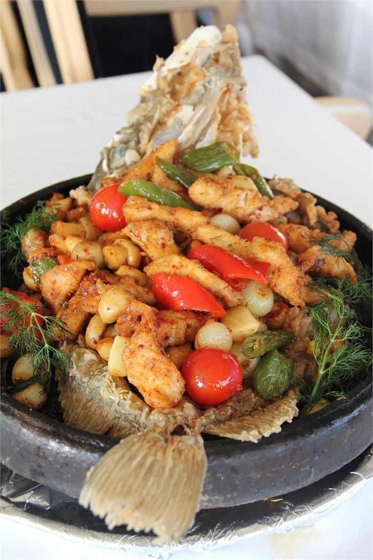 Marina'nın en popüler restoranlarından; "Papalina"
