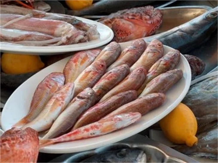 Marina'nın en popüler restoranlarından; "Papalina"