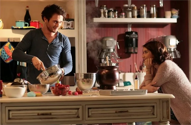 Hazal Kaya'nın Maral pozları!
