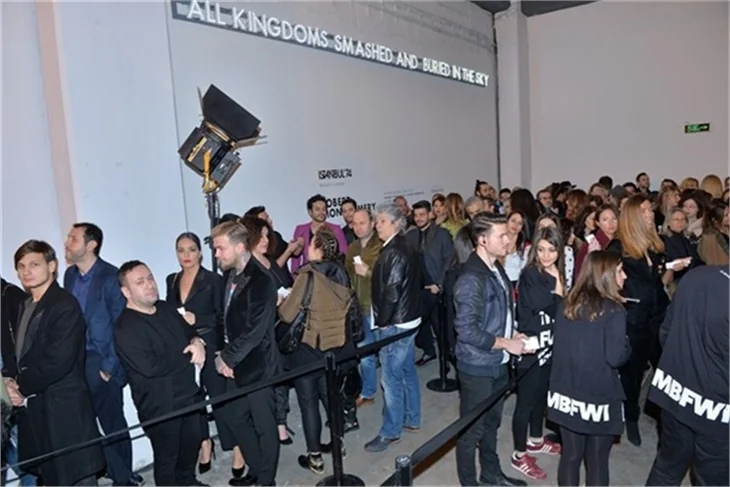 İstanbul Fashion Week kuyruğu!