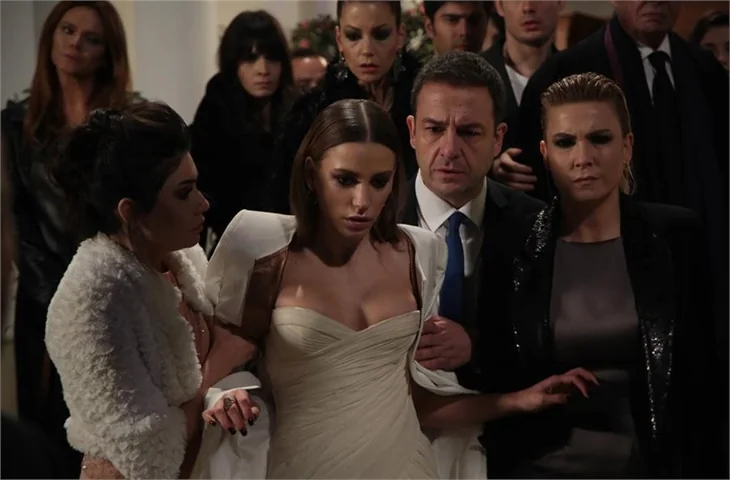Medcezir 65. Bölüm Fotoğrafları