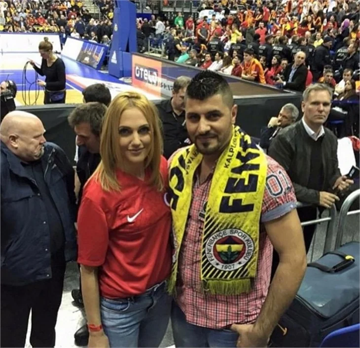 Meryem Uzerli'ye yoğun ilgi