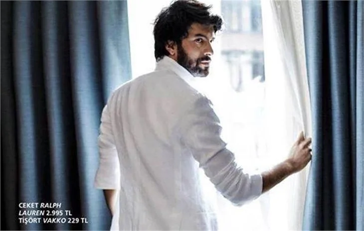Engin Akyürek'ten olay yaratacak pozlar!