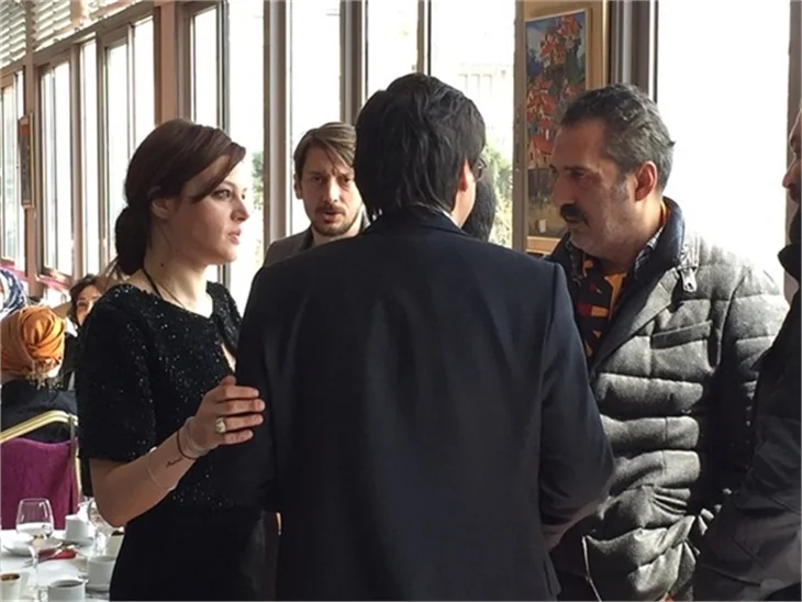 Bizim Hikaye'ye görkemli tanıtım!