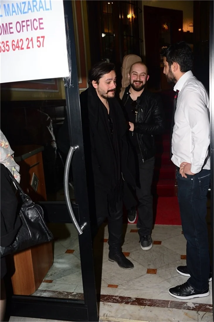 Özge Fışkın ve Hakan Tamar evlendi!