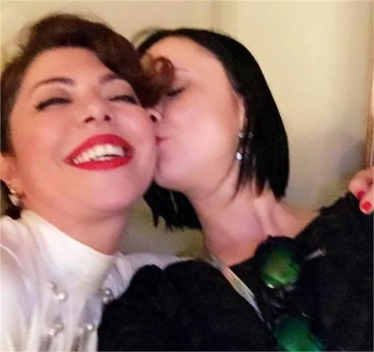 Özge Fışkın ve Hakan Tamar evlendi!