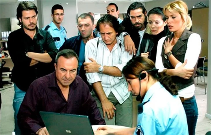 Arka Sokaklar dizisi tarihe geçiyor!
