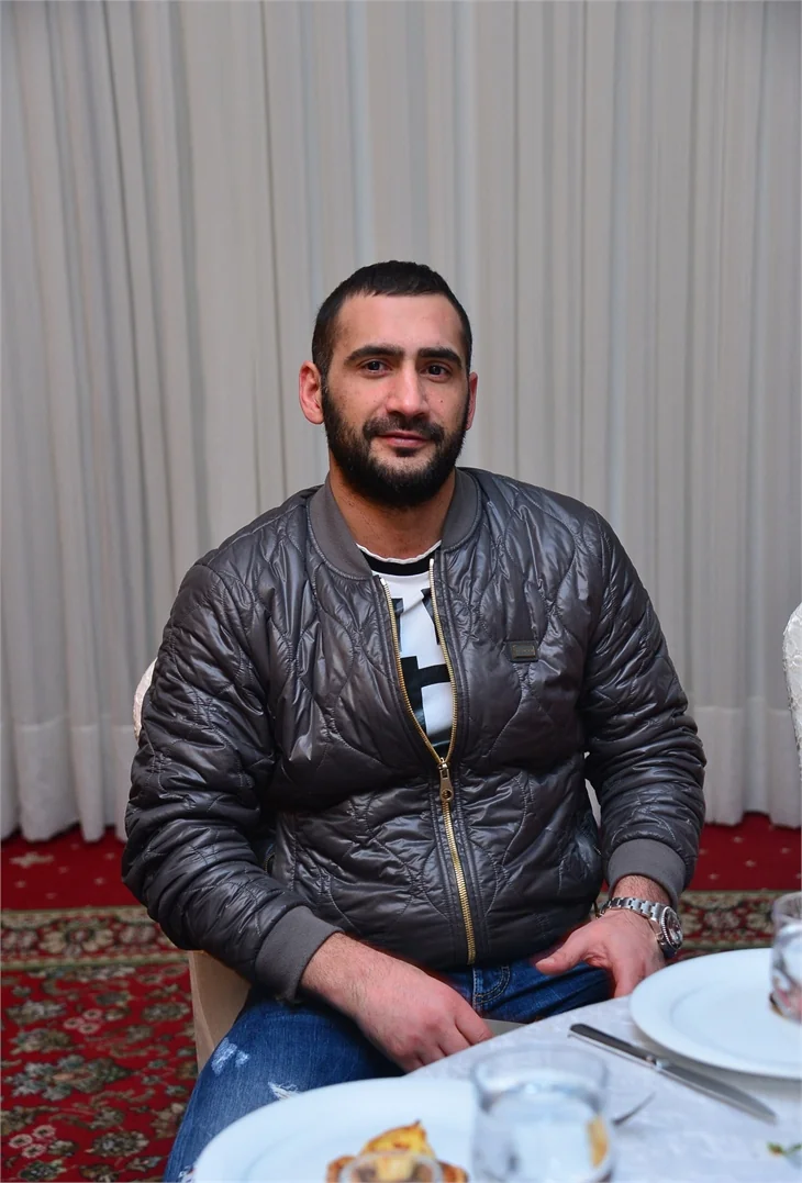 Ünlüler Adana'ya akın etti!