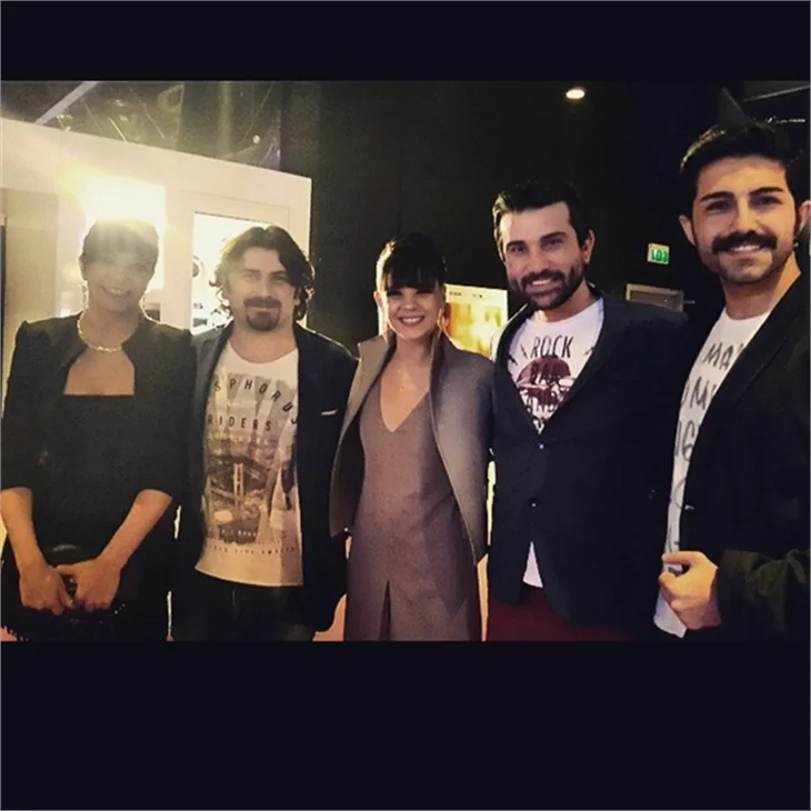 'Aşk Olsun' filminin galasında neler yaşandı?
