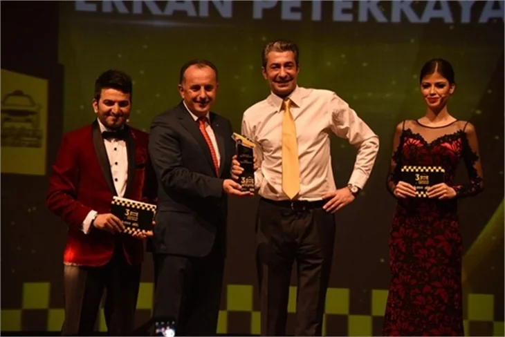 Taksiciler ödüllendirildi!