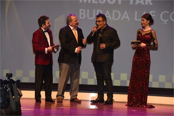 Taksiciler ödüllendirildi!