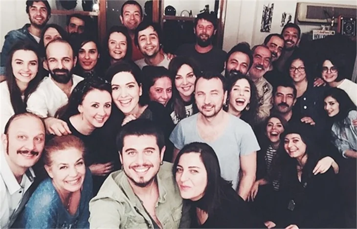 Bergüzar Korel'den veda pozu