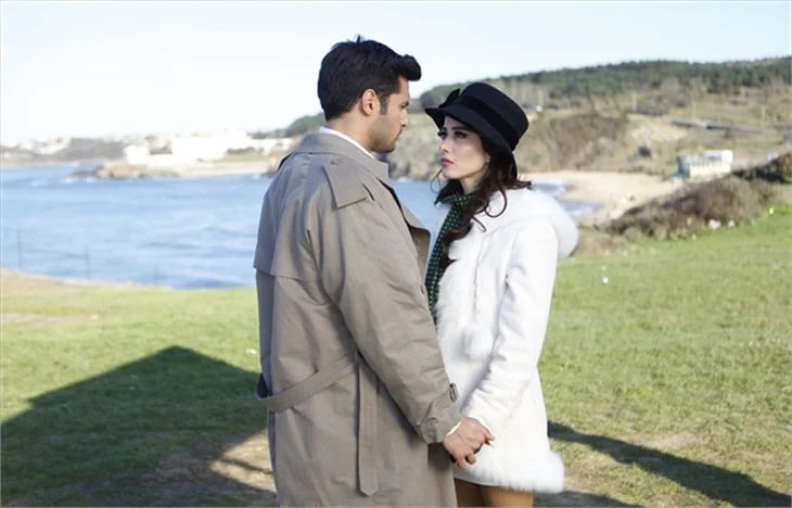 Kiraz Mevsimi 40 bölüm: Öykü ile Ayaz'ın aşk sınavı
