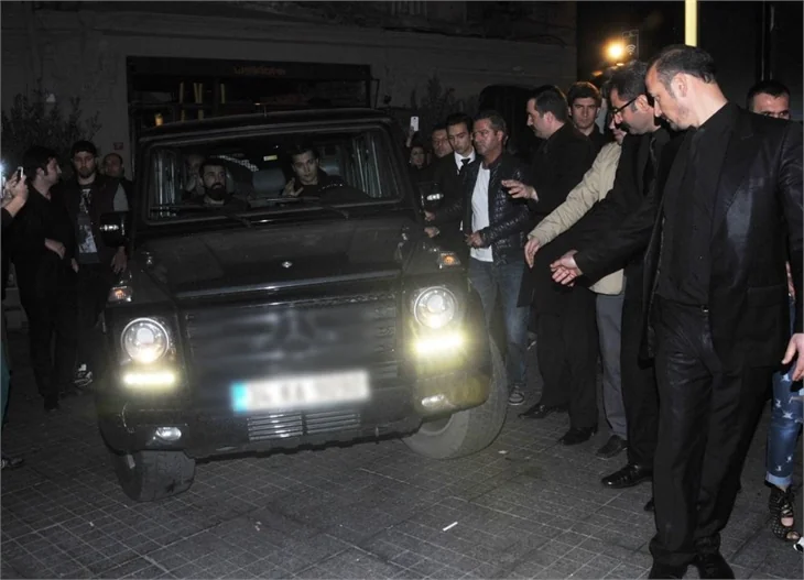 Beyoğlu'nda Çağatay Ulusoy alarmı!