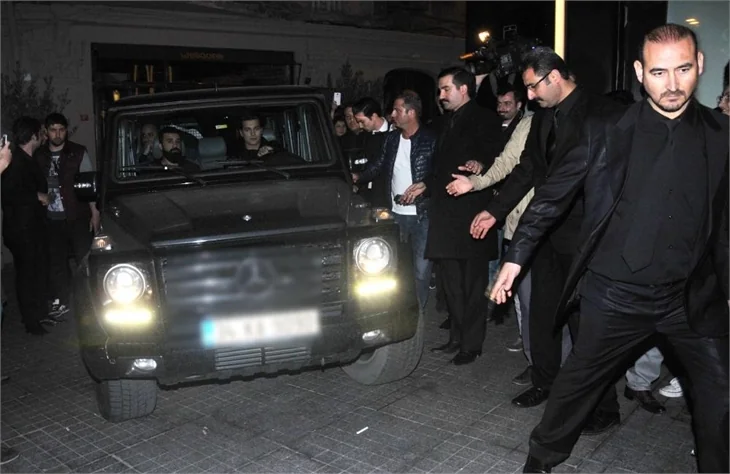 Beyoğlu'nda Çağatay Ulusoy alarmı!