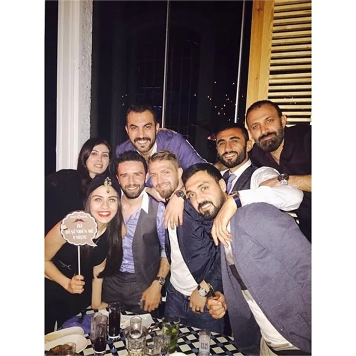 Selçuk Şahin'in bekarlığa veda partisi!