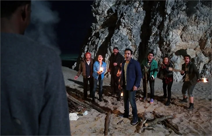 Aşk Yeniden 12. bölüm: Zeynep ve Fatih'i korkutan gerçek!