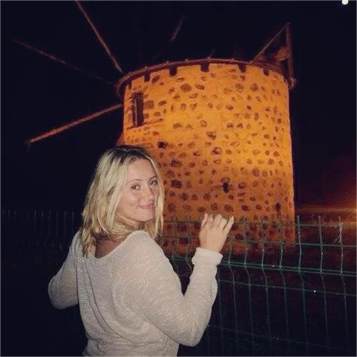 Survivor Özlem'in 8 yıl önceki haline inanamayacaksınız!