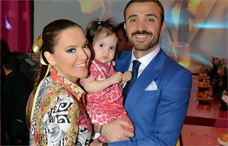 Demet Akalın kızı Hira'nın fotoğrafını paylaştı!