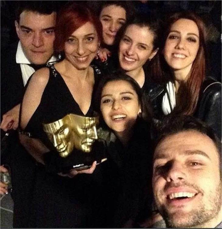 19. Afife Tiyatro Ödülleri Töreni'nde şıklık yarışı!