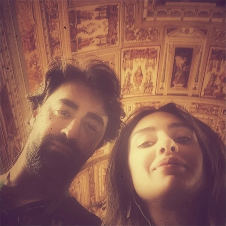 Birce Akalay ile Sarp Levendoğlu'nun İtalya gezisi!