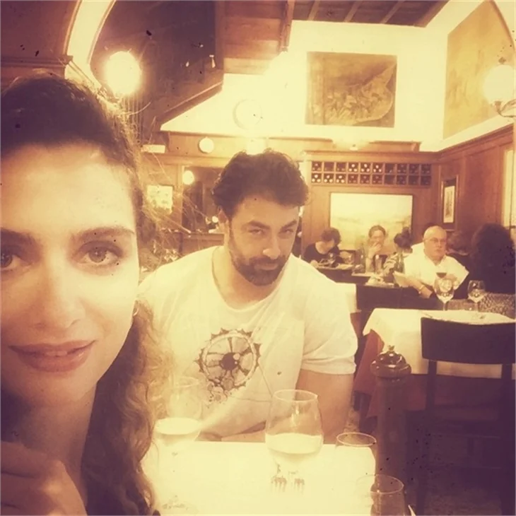Birce Akalay ile Sarp Levendoğlu'nun İtalya gezisi!