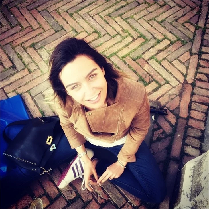 Birce Akalay ile Sarp Levendoğlu'nun İtalya gezisi!