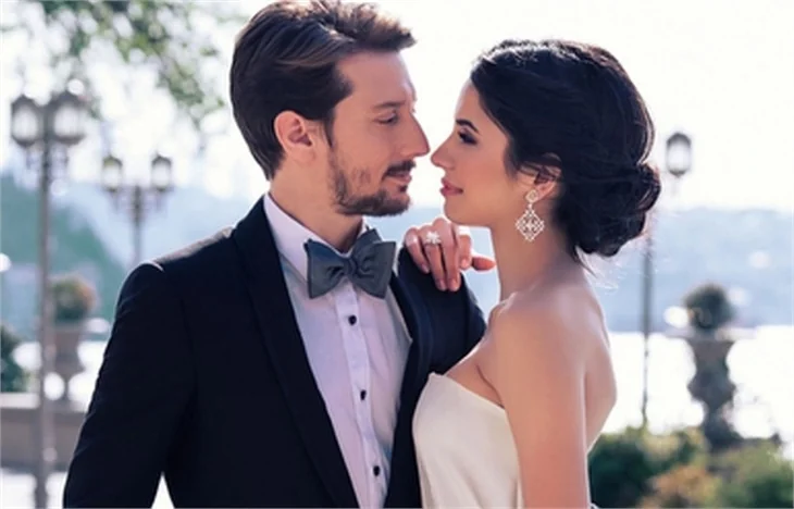 Beyza Şekerci ile Engin Hepileri'nin düğün provası!