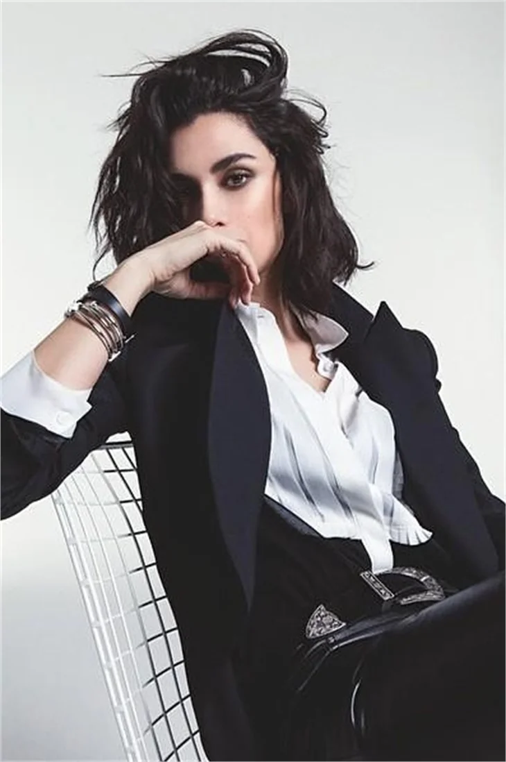 Hande Doğandemir de hacker kurbanı!