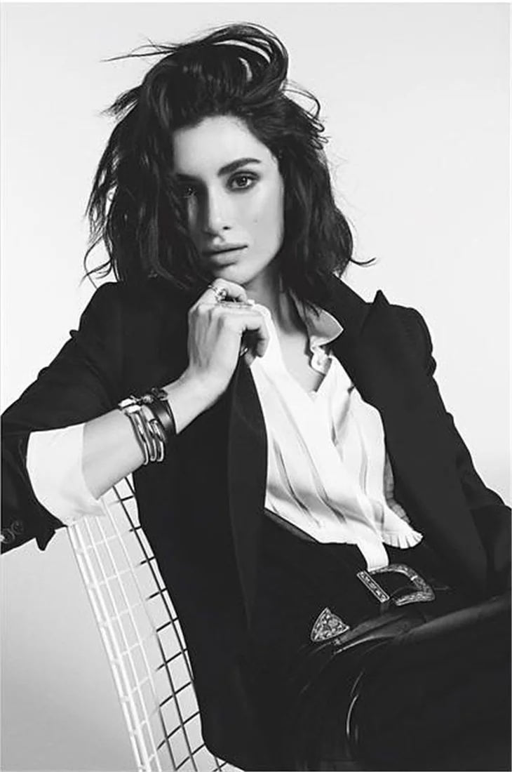 Hande Doğandemir de hacker kurbanı!