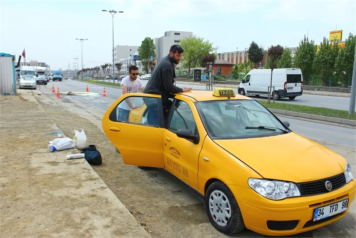 Paramparça'da 350 bin liralık sahne!