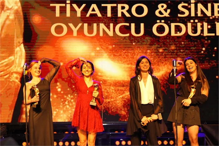 20. Sadri Alışık Ödül Töreni'nde neler yaşandı?