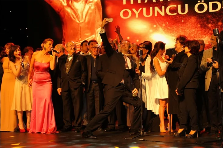 20. Sadri Alışık Ödül Töreni'nde neler yaşandı?