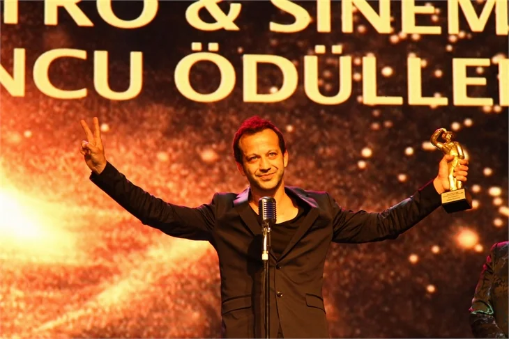 20. Sadri Alışık Ödül Töreni'nde neler yaşandı?