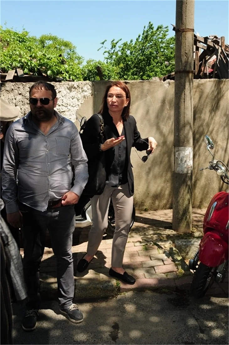 Zeki Alasya gözyaşları içinde uğurlandı!