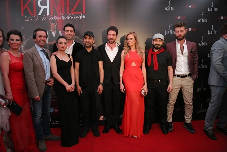 'Kırmızı'nın galasında neler oldu?