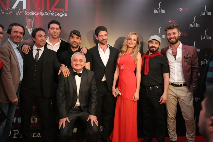 'Kırmızı'nın galasında neler oldu?
