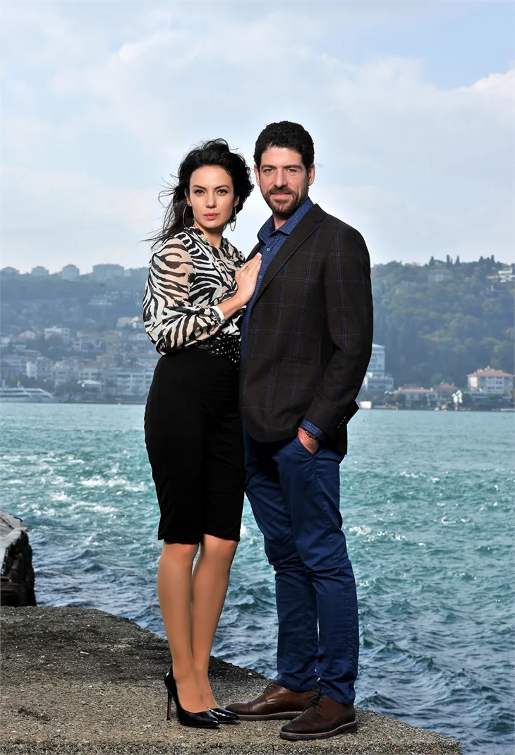 'Paramparça'dan büyük başarı!