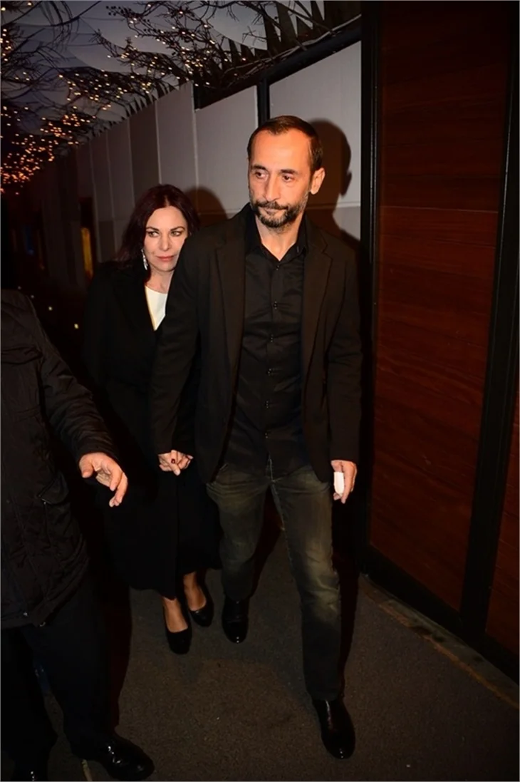 Semih Saygıner ile Şenay Gürler aşkı tam gaz!