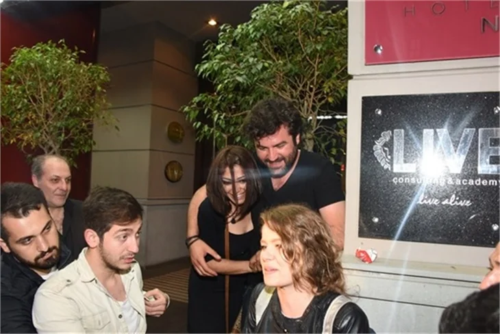 Şeref Meselesi'nden veda yemeği!