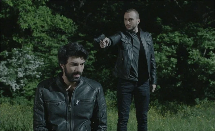 Kara Para Aşk 47. bölüm: Ömer sağ çıkabilecek mi?