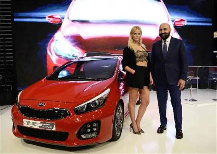 İstanbul Autoshow 2015 kapılarını Erin Heatherton'la açtı