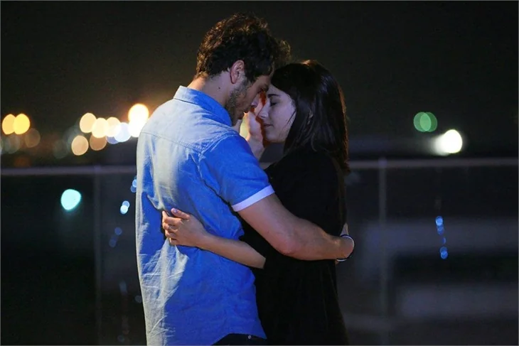 Maral: En Güzel Hikayem'den aşk dolu sezon finali