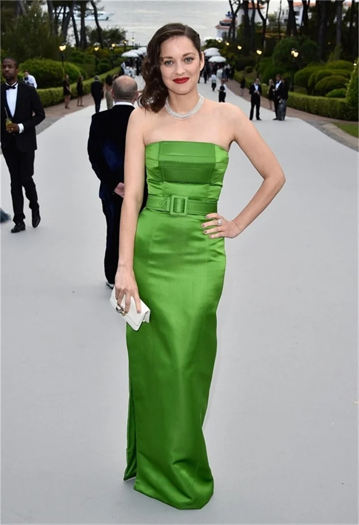 Cannes melekleri nefes kesti!