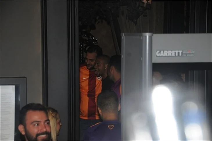 Galatasaray'lı futbolcuların şampiyonluk kutlaması