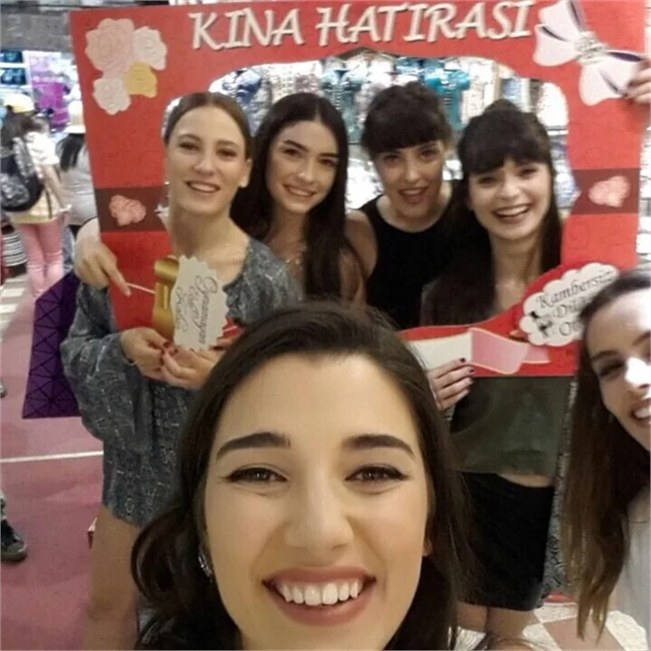 Medcezir'de Mira'nın kınası!