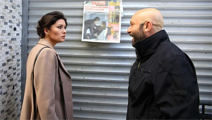 'Paramparça' dizisinin seksi psikopatı! -  Tolga Tekin kimdir?