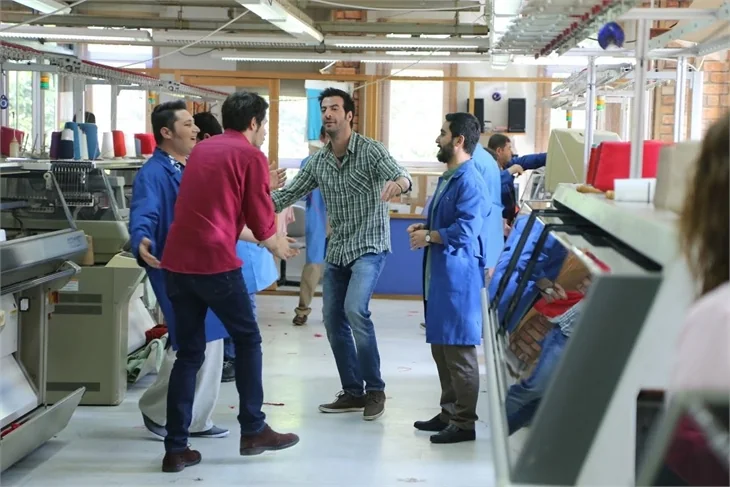 “Fabrika Kızı”nın setinden ilk kareler!