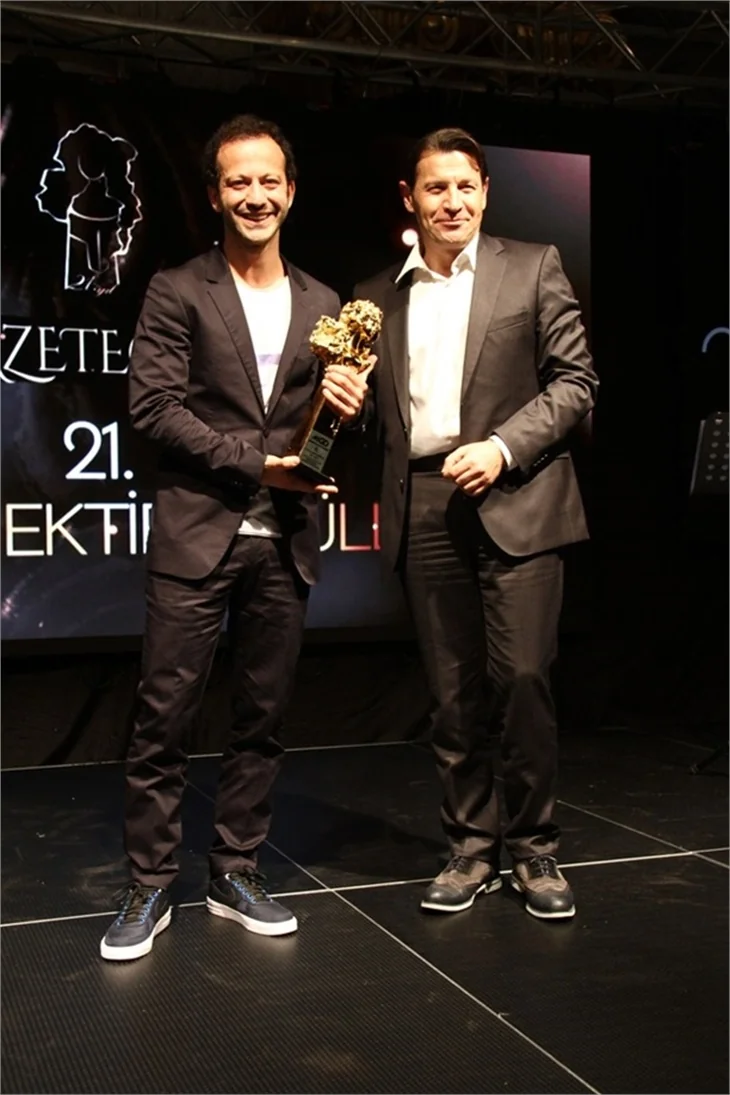 Karadayı ile Medcezir'in yıldızları bir arada!