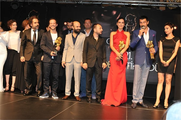 Karadayı ile Medcezir'in yıldızları bir arada!